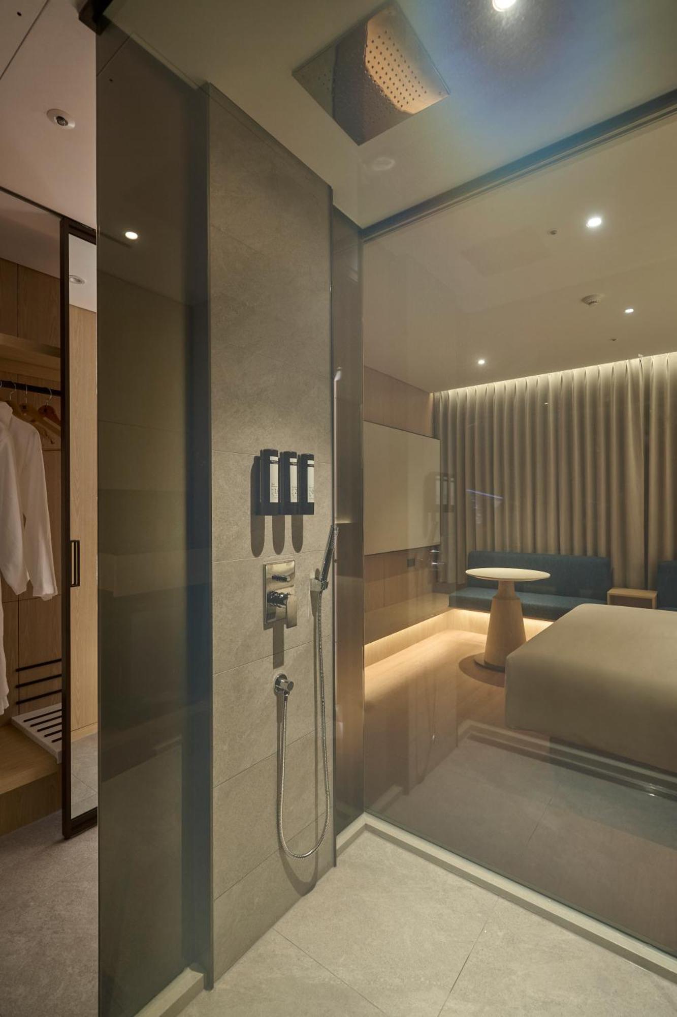 Mayfield Seoul